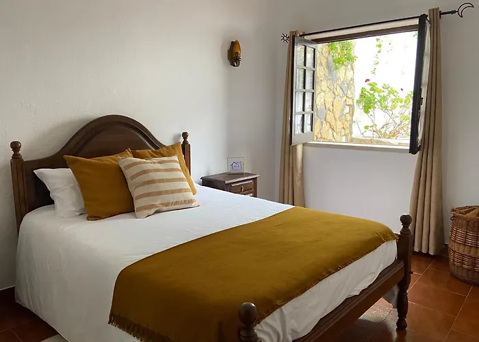 Patio Da Muralha Feriehus Óbidos